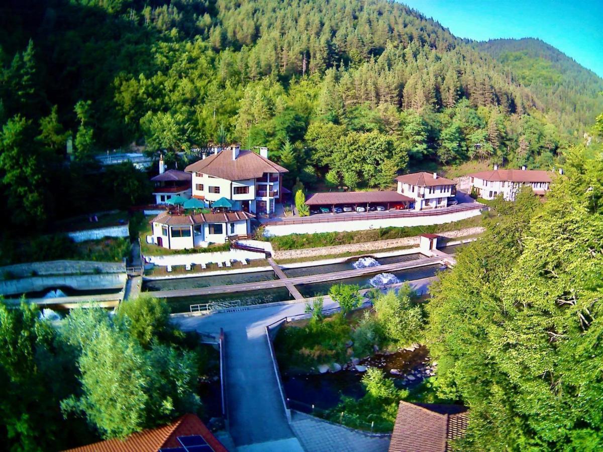 Fisherman'S Hut Family Hotel Beden Exterior foto