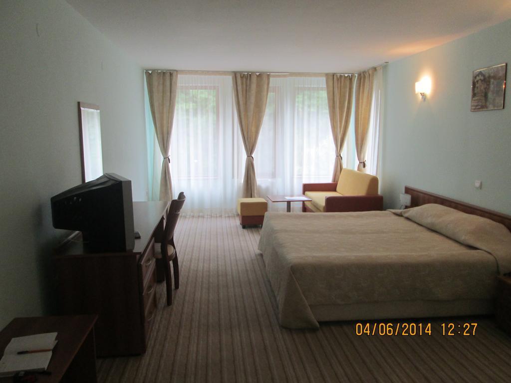 Fisherman'S Hut Family Hotel Beden Quarto foto