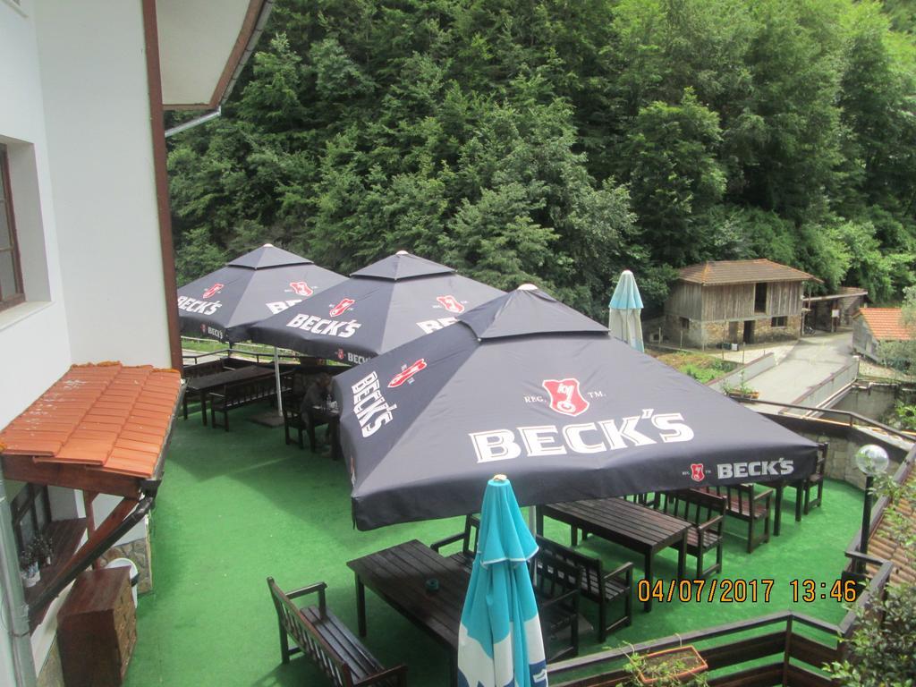 Fisherman'S Hut Family Hotel Beden Exterior foto